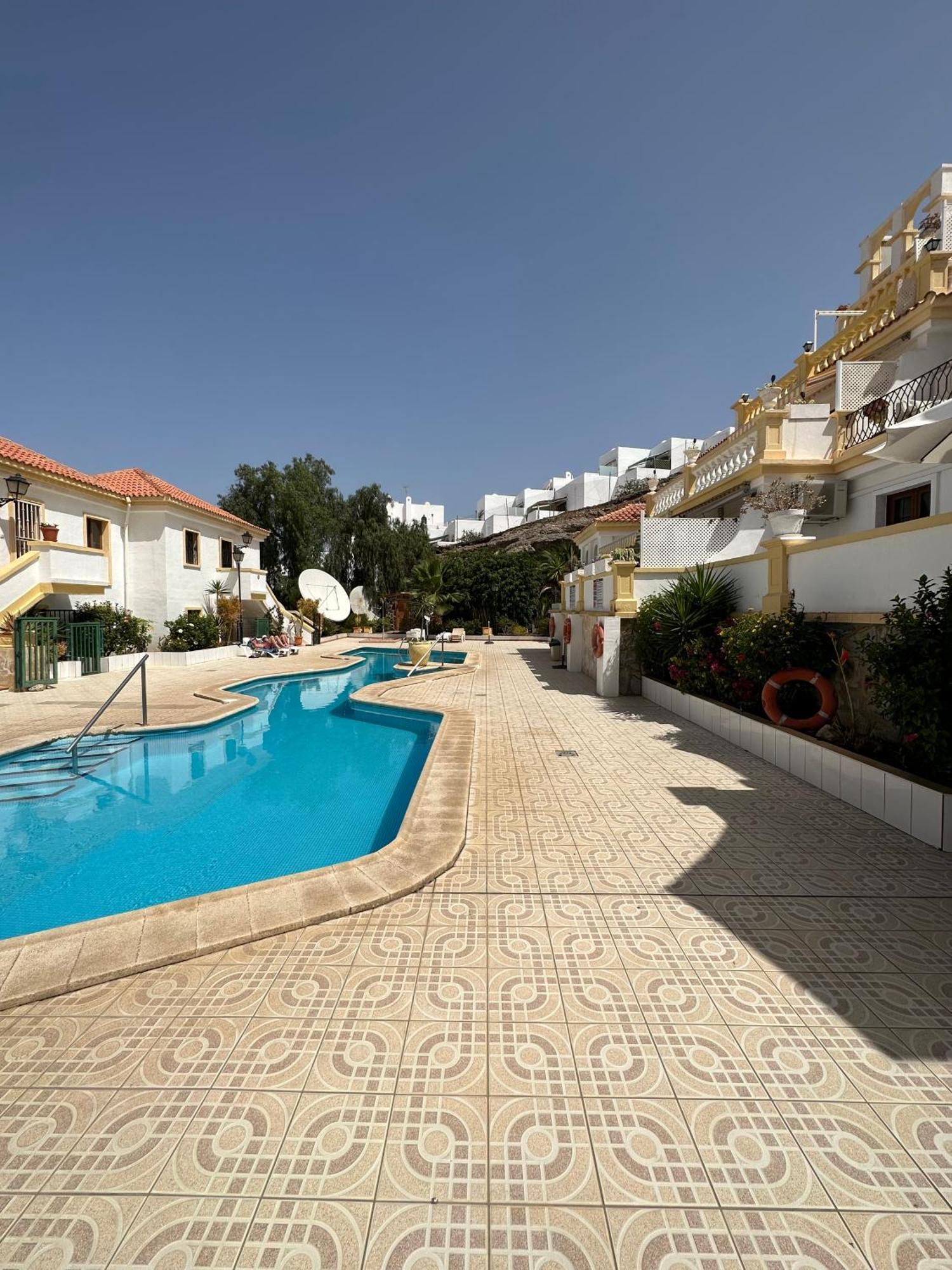 Windsor Park Spacious Apartment In Costa Adeje Exteriör bild