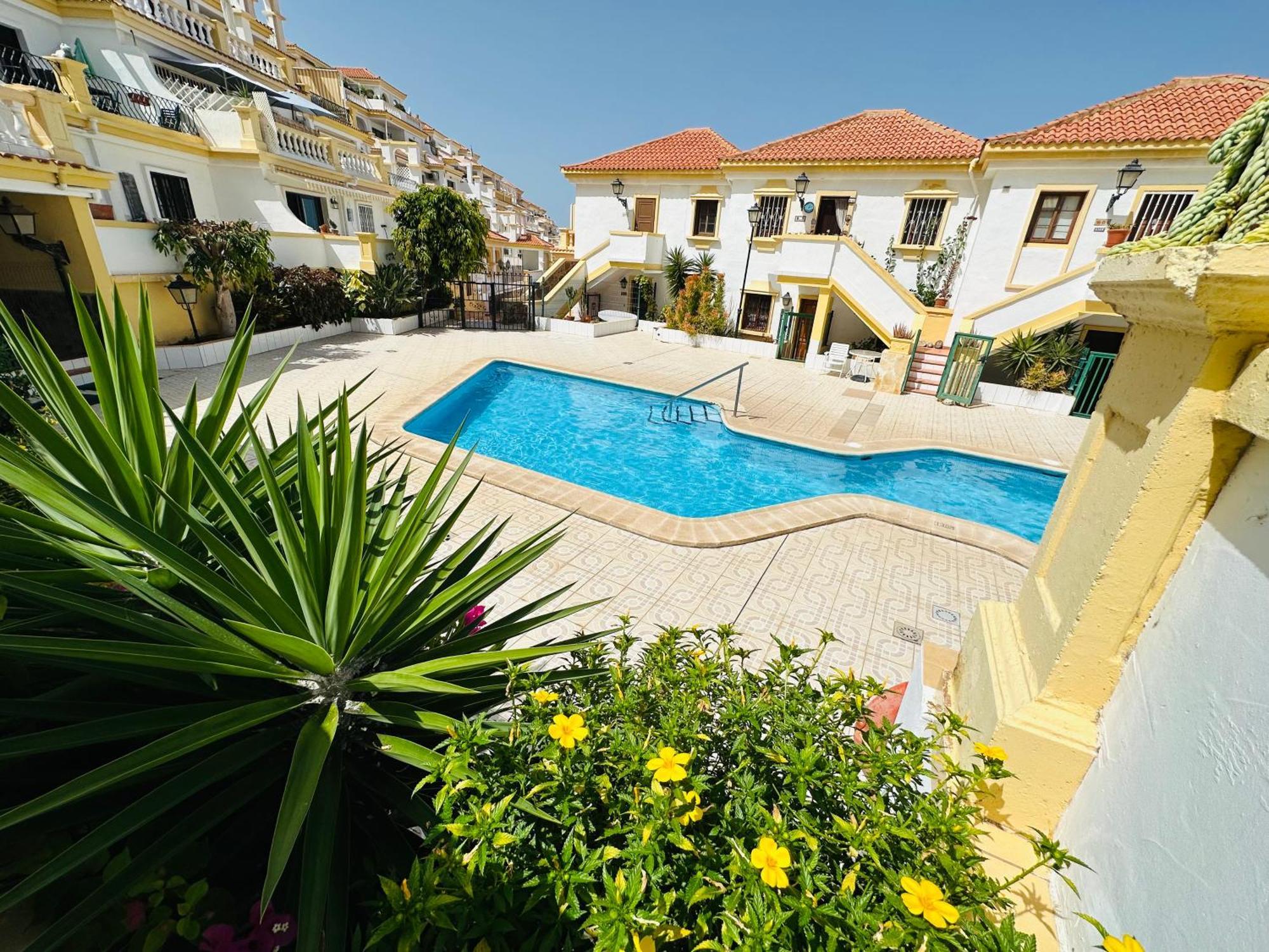 Windsor Park Spacious Apartment In Costa Adeje Exteriör bild